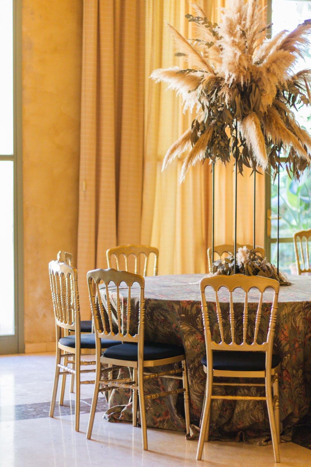 Detalle mesa y pampas